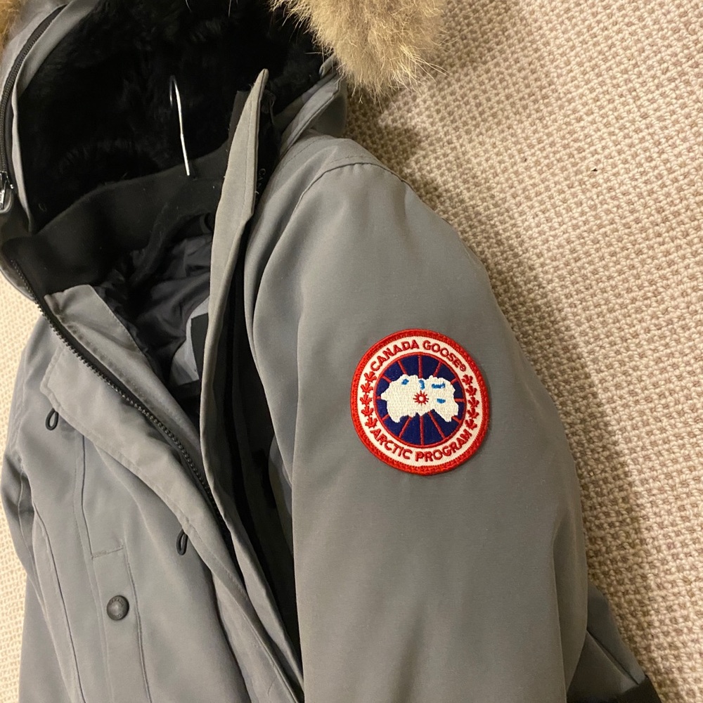 Canada Goose (Size S) - Kensington Down Parka Coat - Grey 2506L R